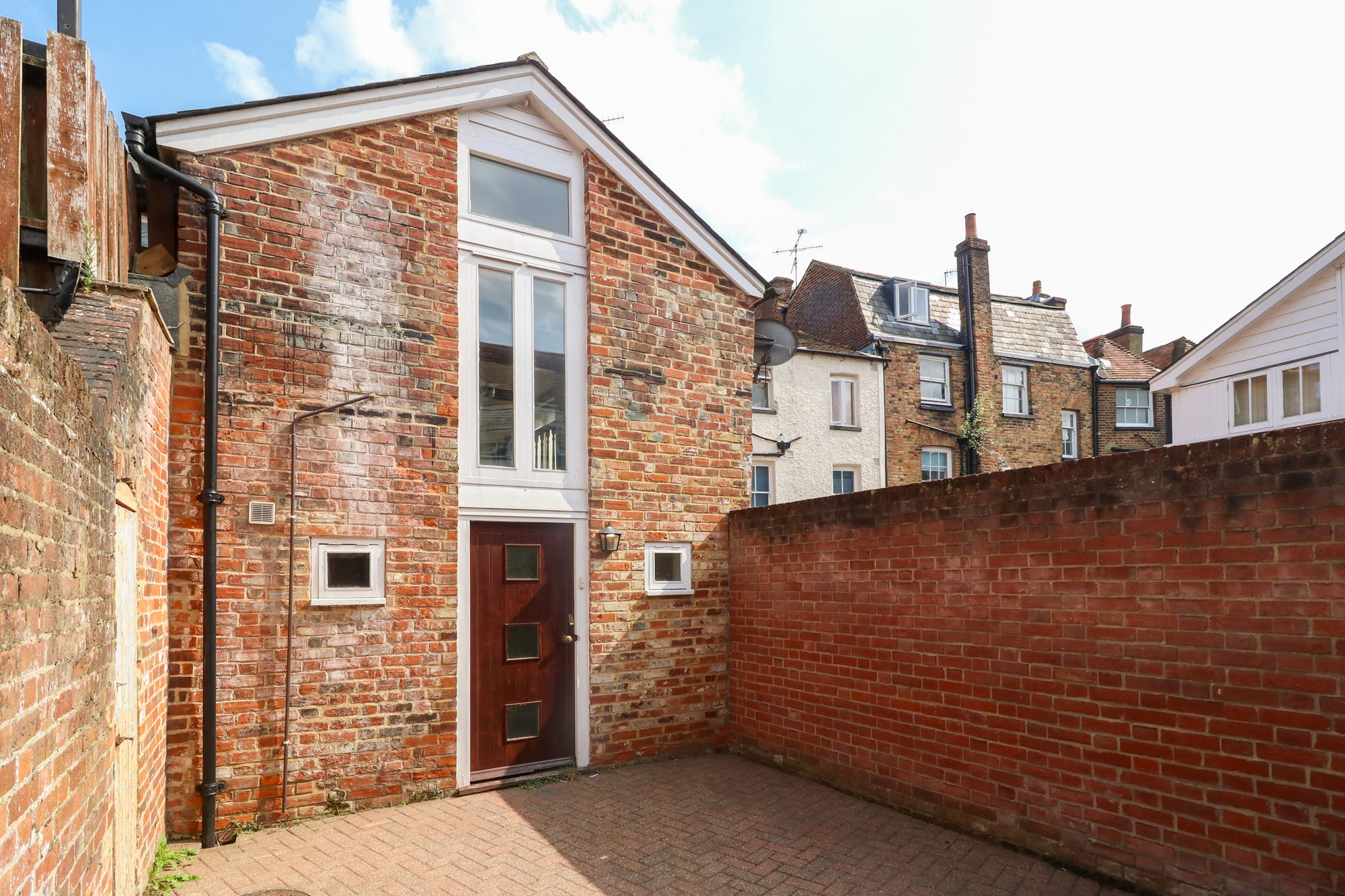House Cobden Place in Canterbury