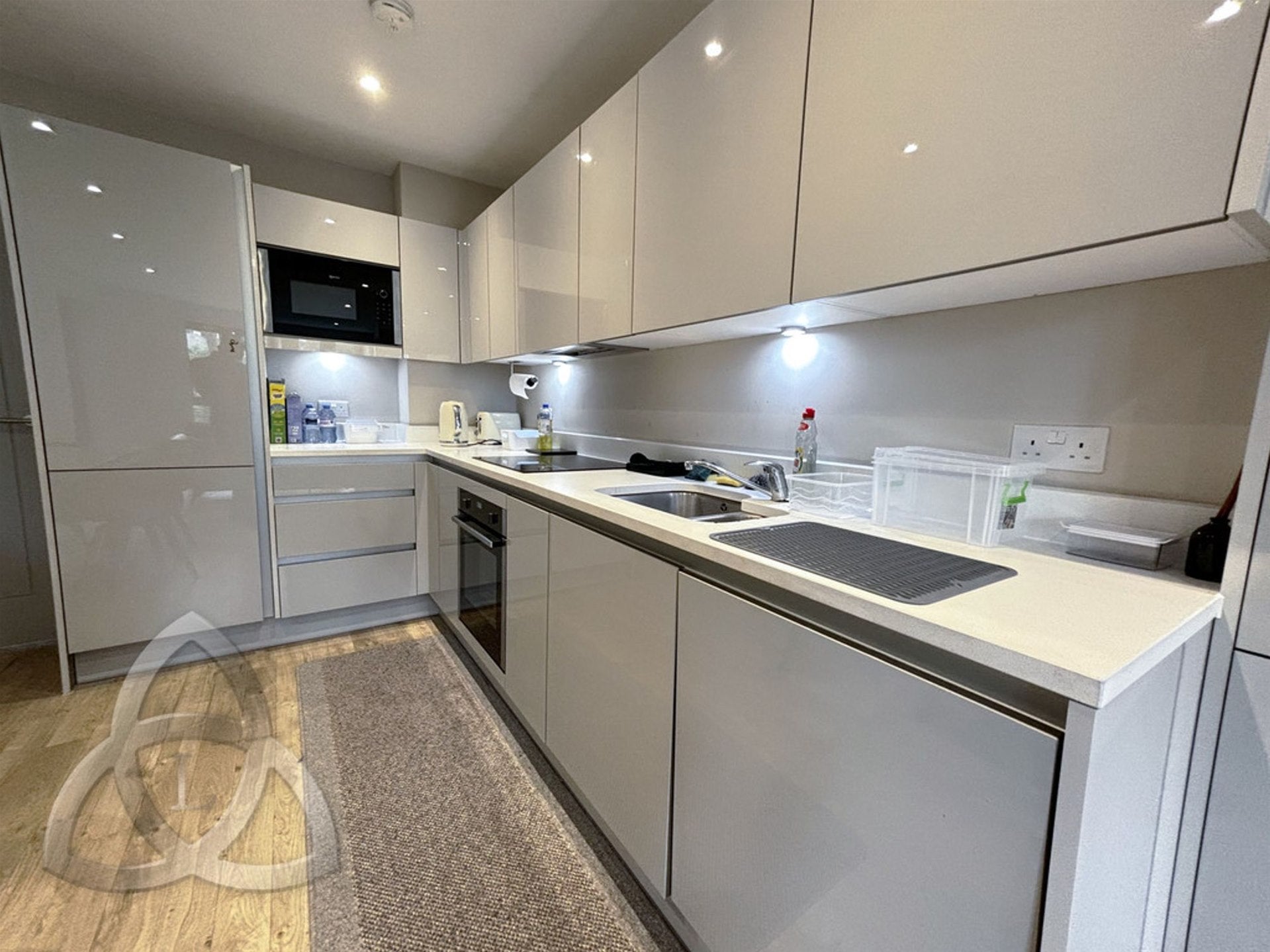 Flat Albert Place in Greater London