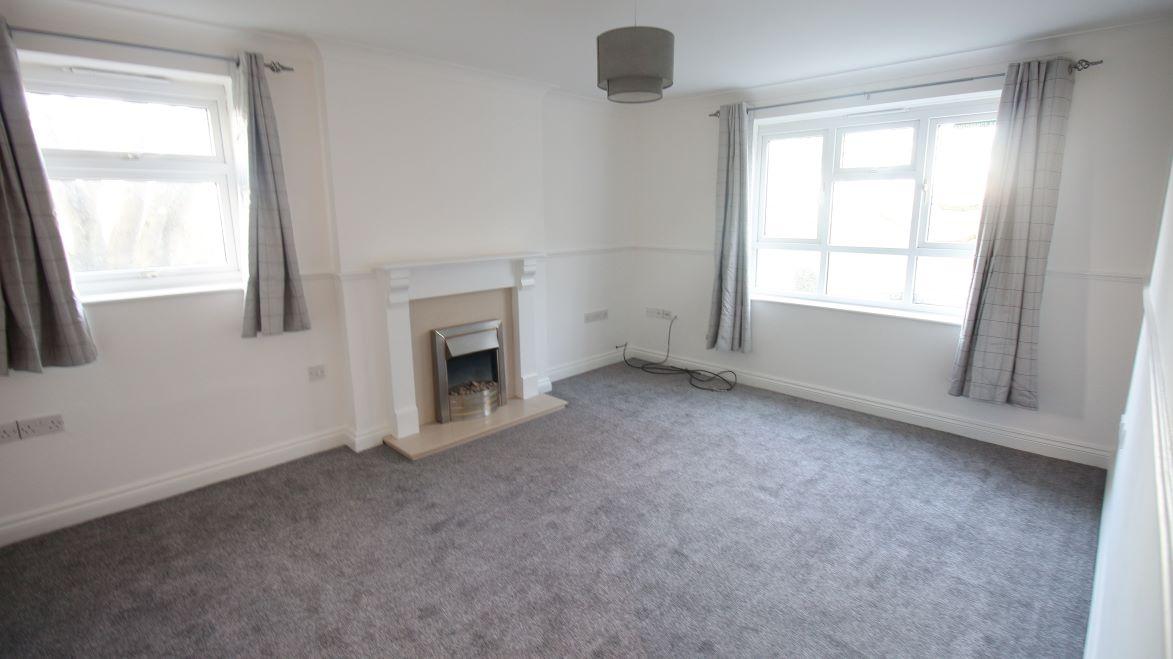 Flat Saint Swithin's Close in Derby