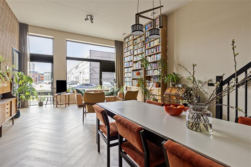 Appartement te koop: Ananasweg 162, Leiden