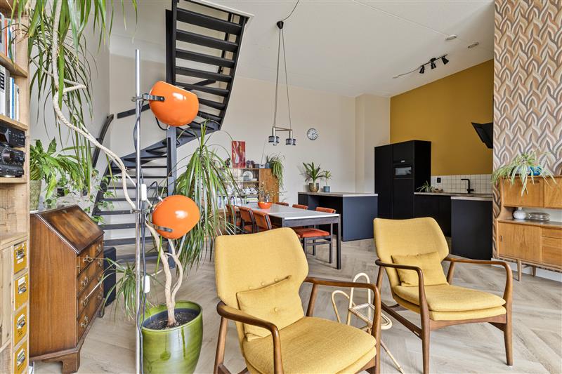 Appartement te koop: Ananasweg 162, Leiden