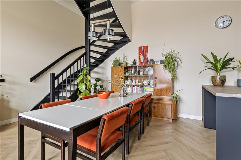 Appartement te koop: Ananasweg 162, Leiden