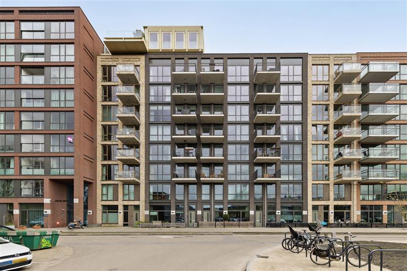 Appartement te koop: Ananasweg 162, Leiden