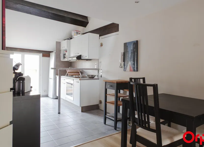 Flat Rue Bossuet in Lyon