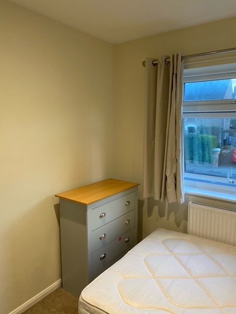 Room Queen's Road in West Suffolk