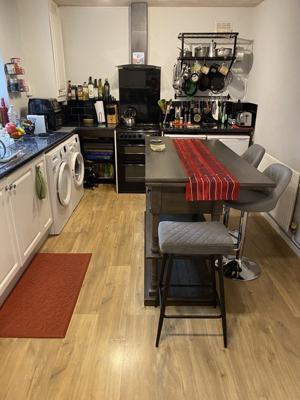 Room Beaumont Leys Lane in Leicester