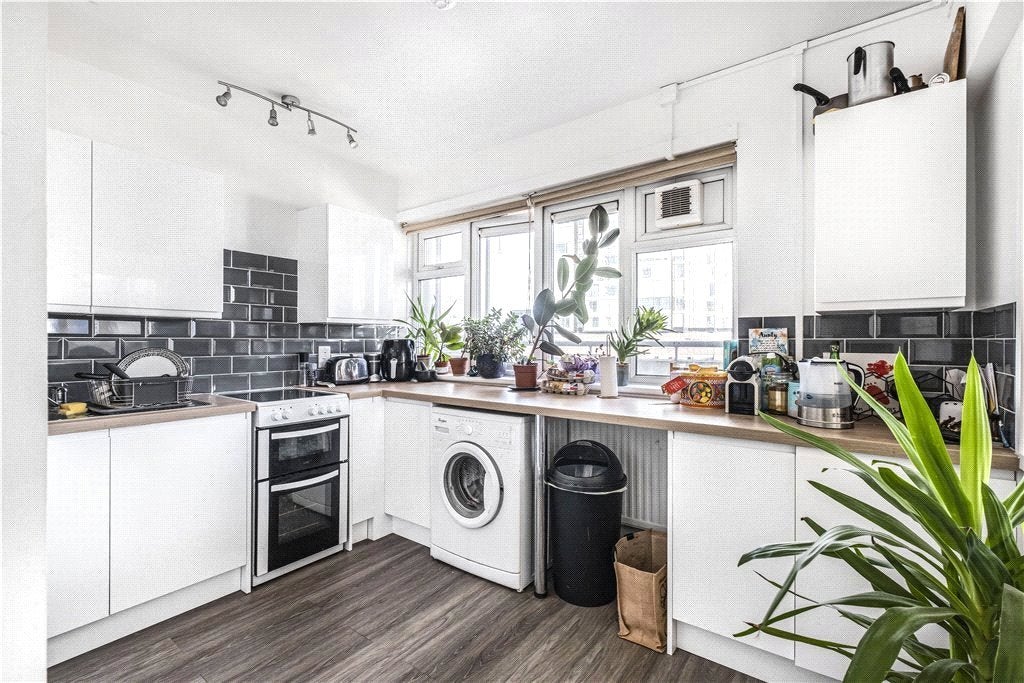Flat Central Street in Greater London
