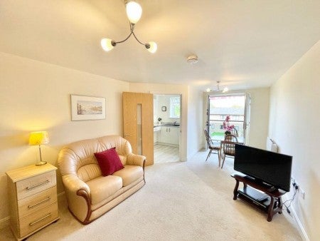 Flat Berneslai Close in Barnsley