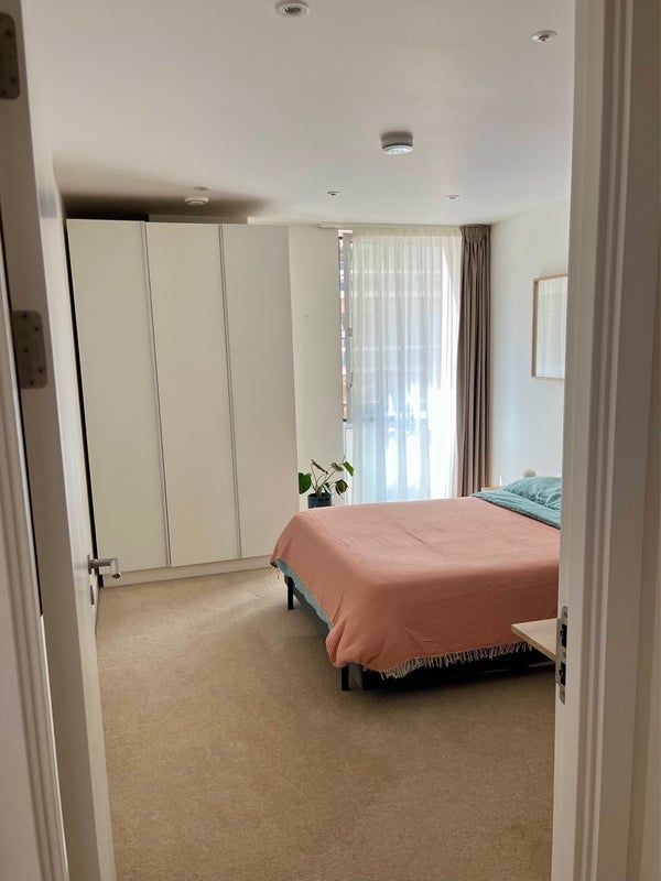 Room Prize Walk in Greater London