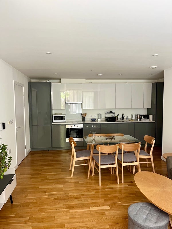 Room Prize Walk in Greater London