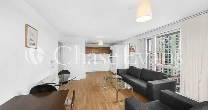 Flat Hannaford Walk in Greater London