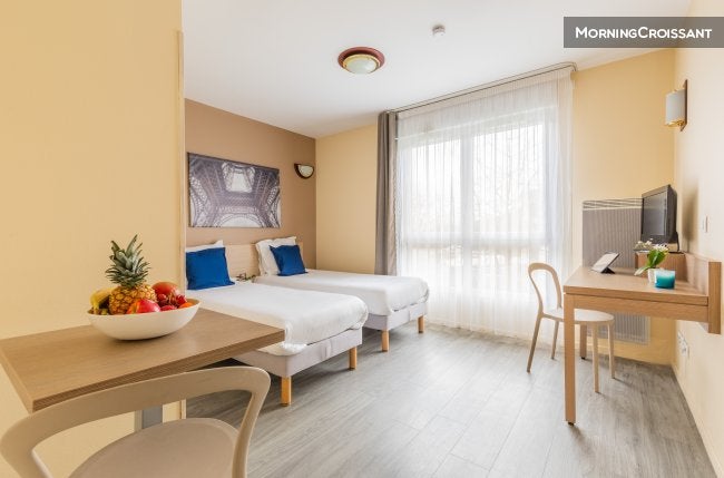 Flat Rue Henri Fraigneau in Magny-les-Hameaux