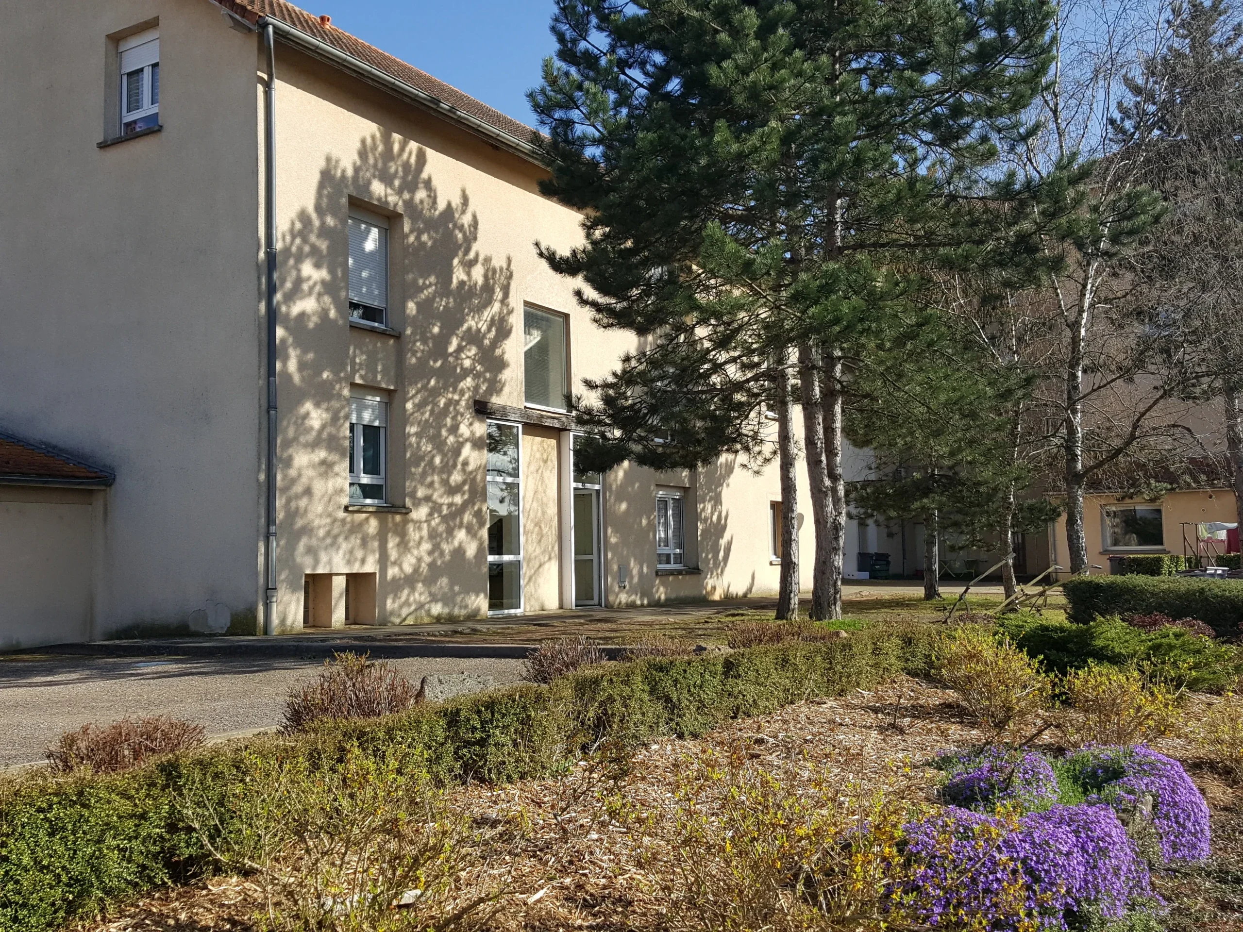 Appartement Avenue de la Gare à Pouilly-sous-Charlieu