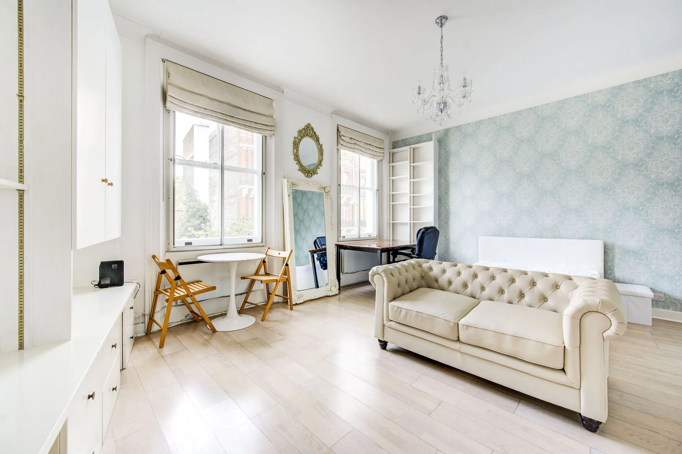 Flat Hereford Square in Greater London