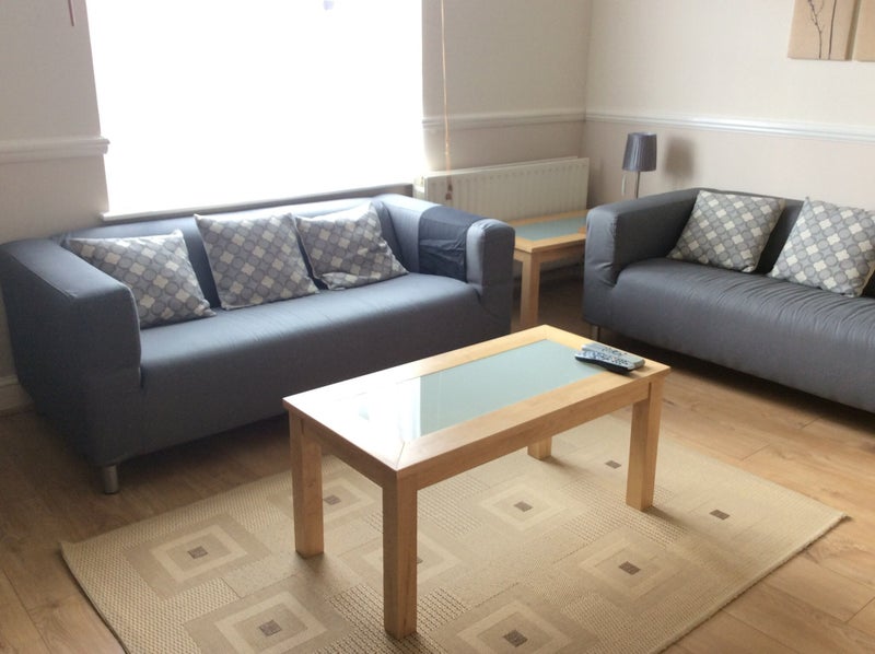 Room Fulham Palace Road in Greater London