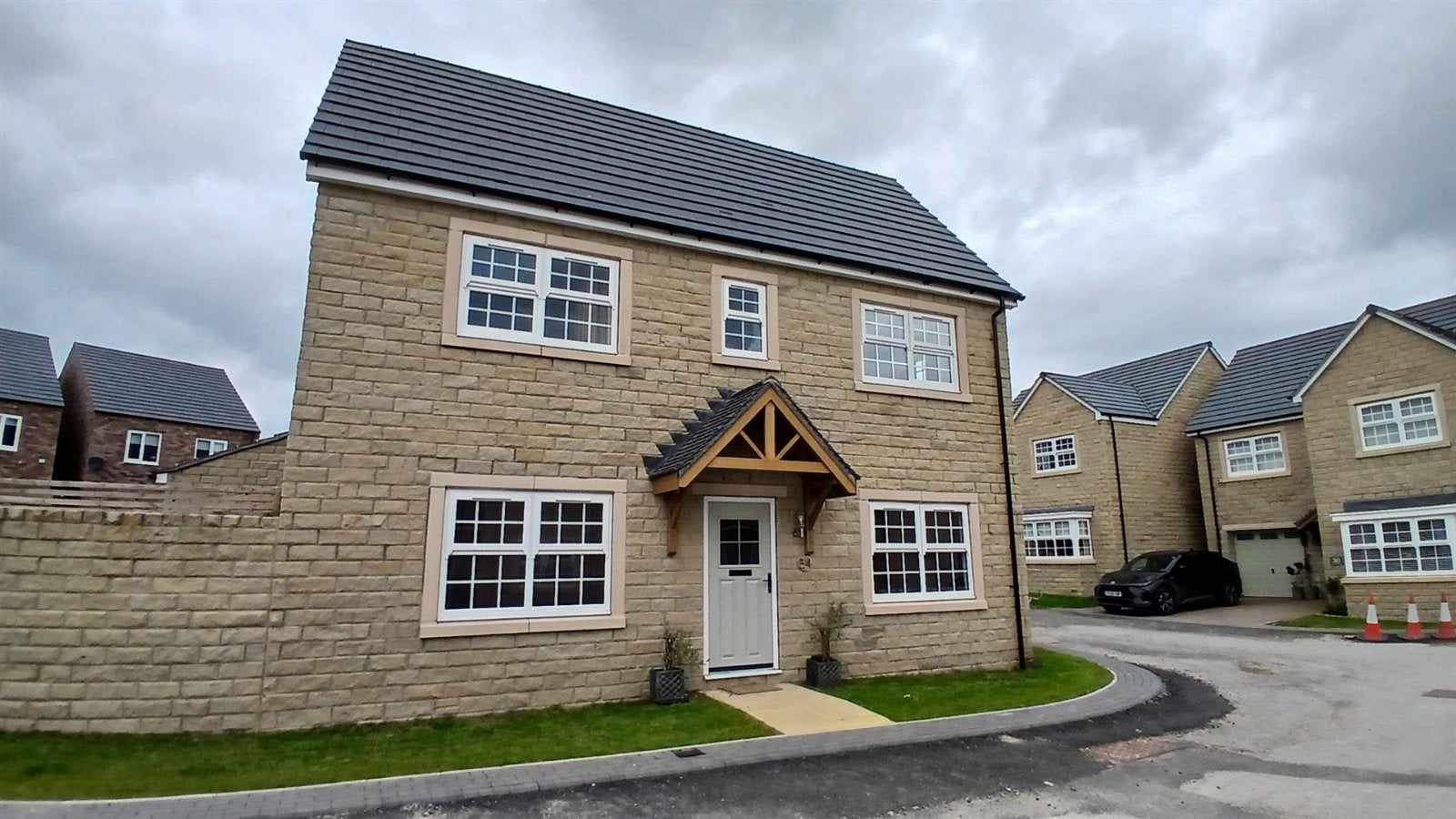 House Regency Place in West Tanfield