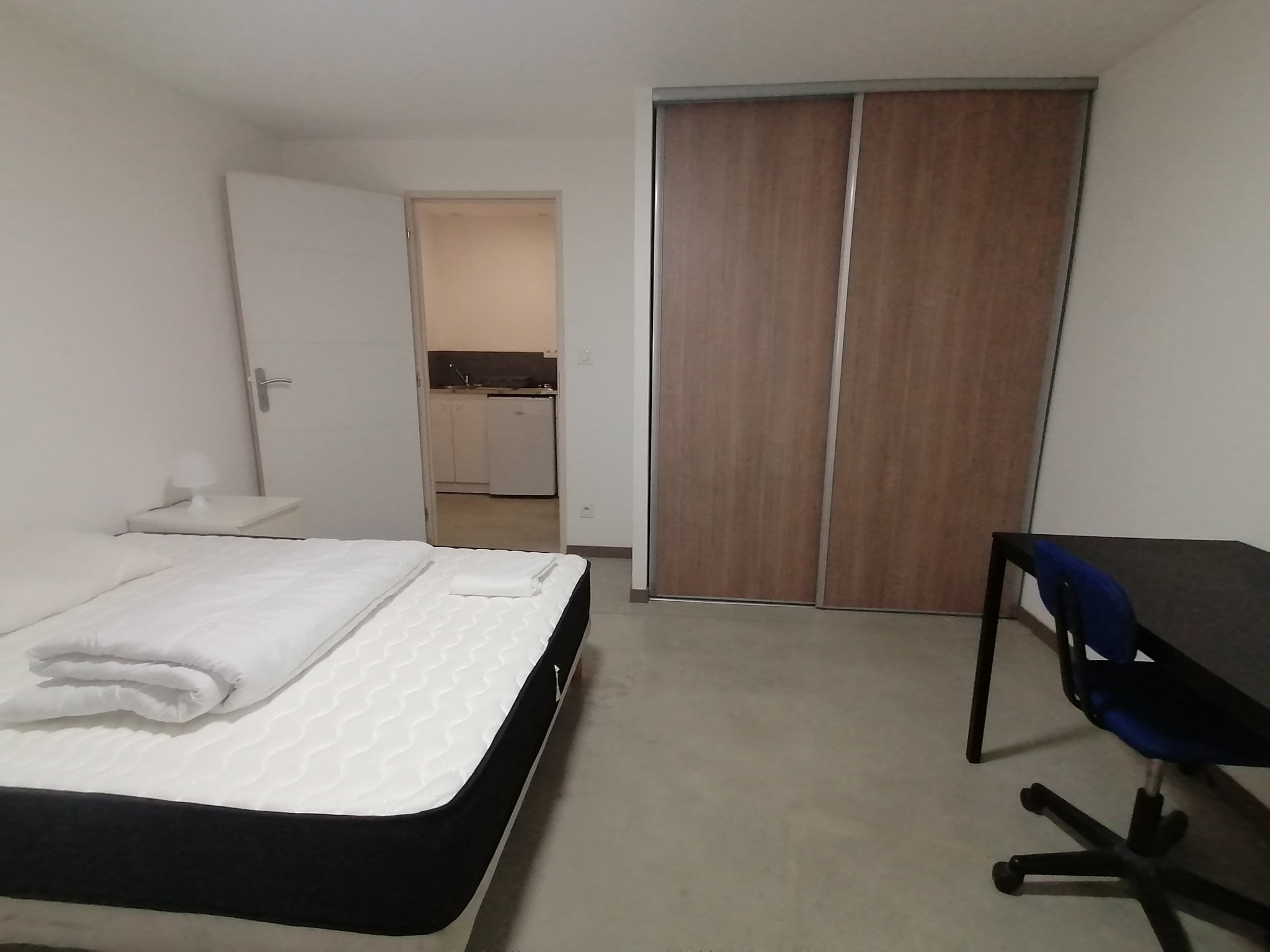 Chambre Allée des Ormes à Genas