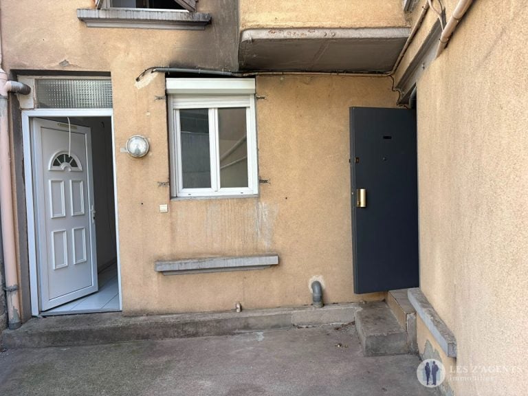 Flat Rue Abbé Barral in Grenoble