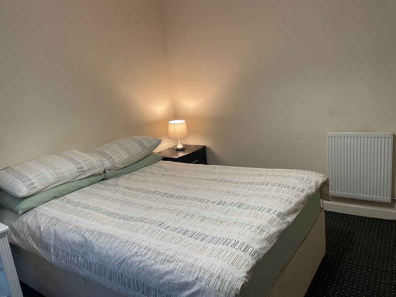 Room Wildbrook Road in Salford