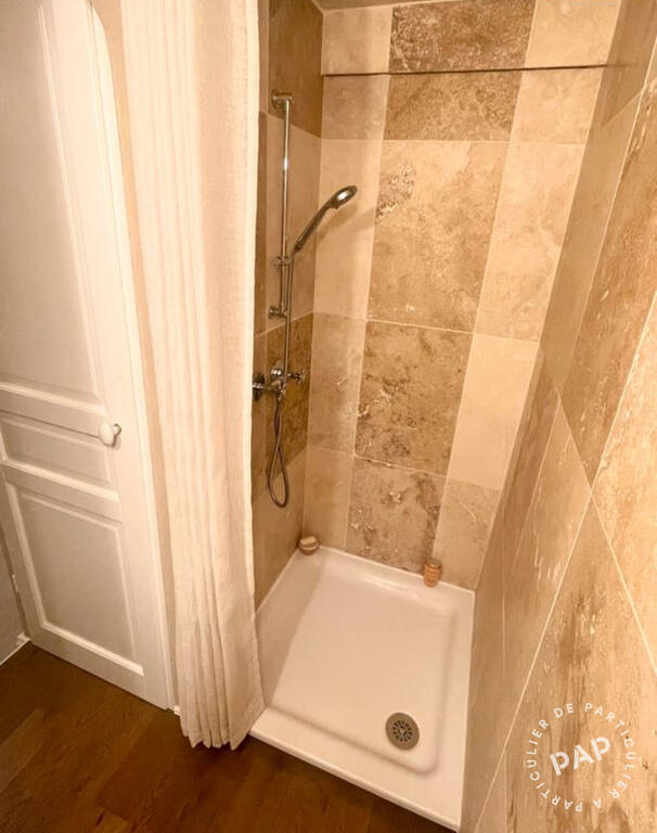 Appartement Rue des Saints-Pères à Paris
