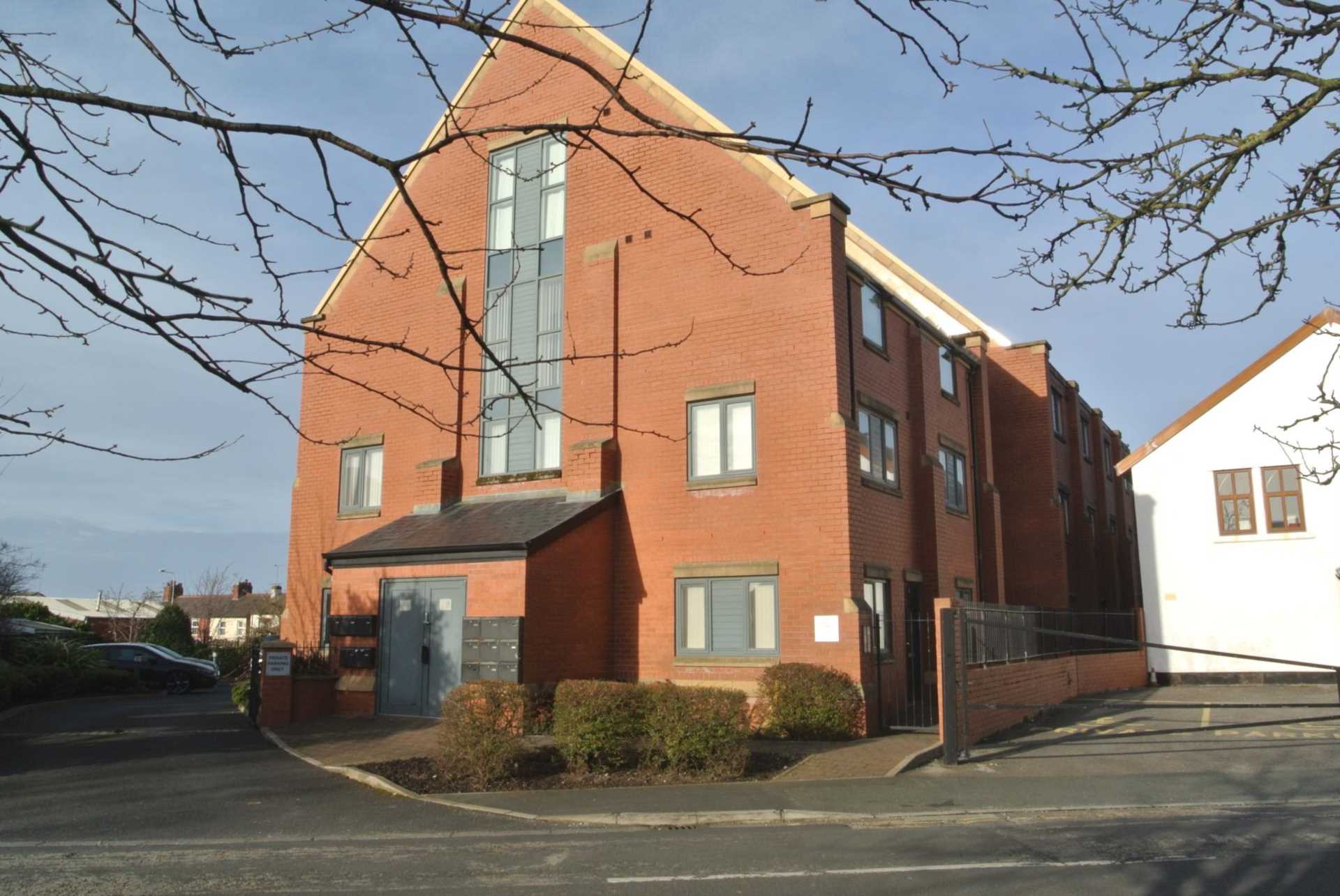Flat Queensway in Borough of Wyre