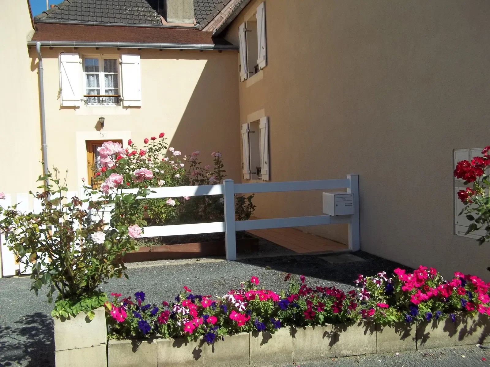 House Chemin Rural de Chambon in Éguzon-Chantôme