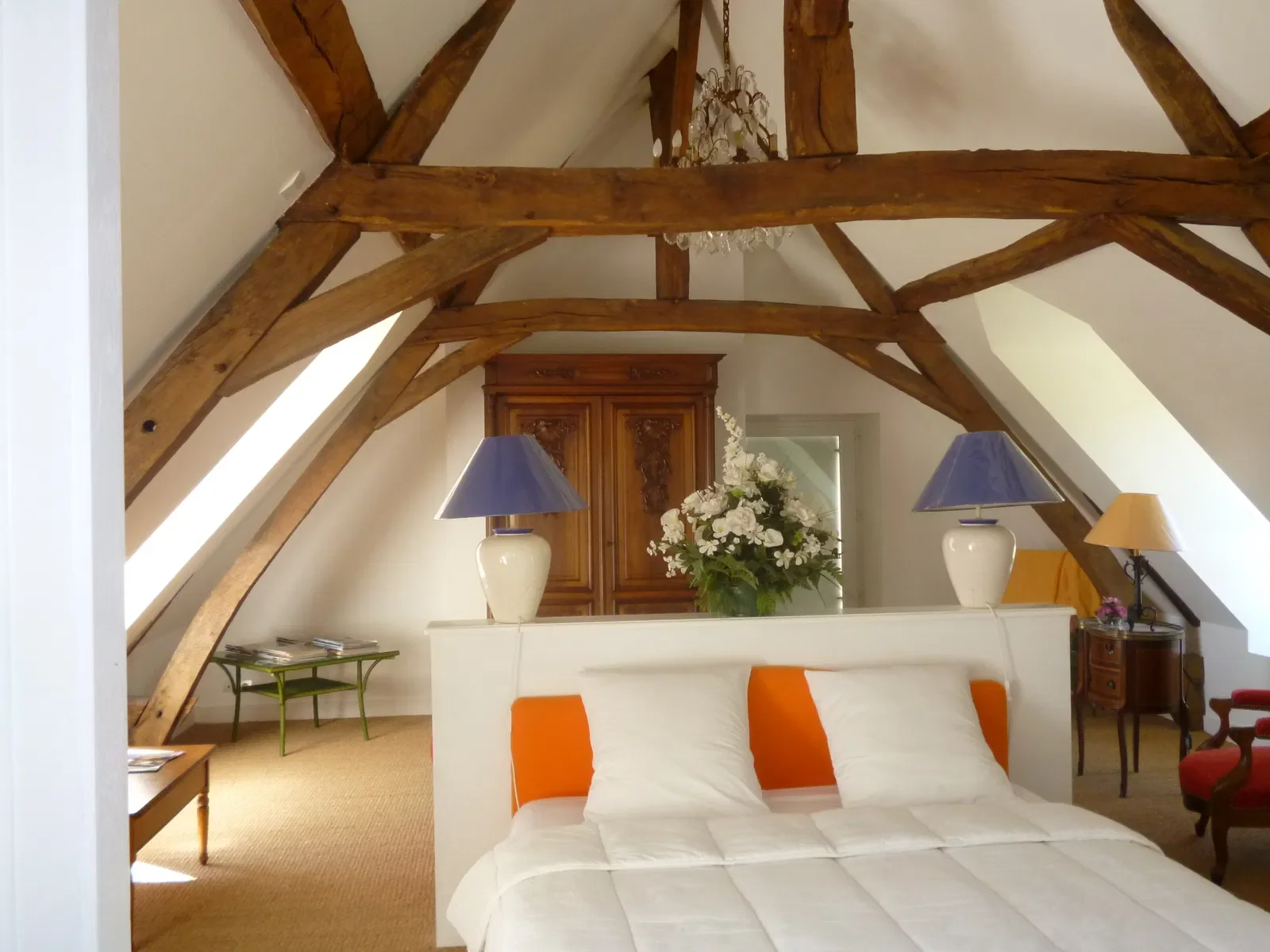 Room Chemin du Carroir des Barfrais à la Forêt in Benais