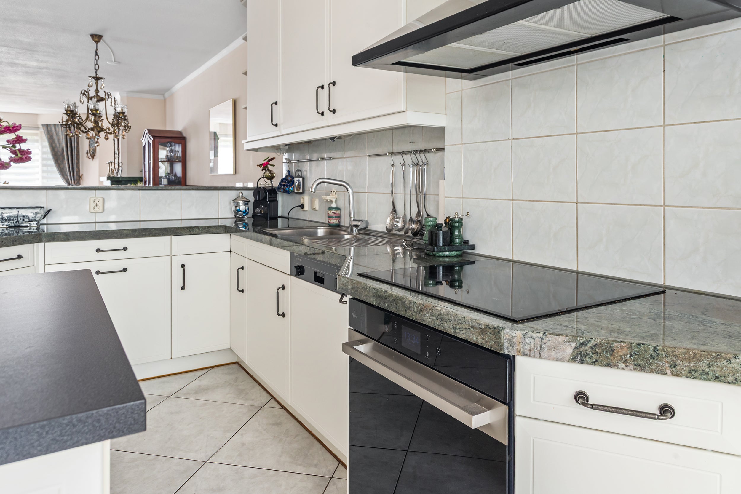 Twee-onder-één-kap te koop: Groenekanseweg 128, De Bilt