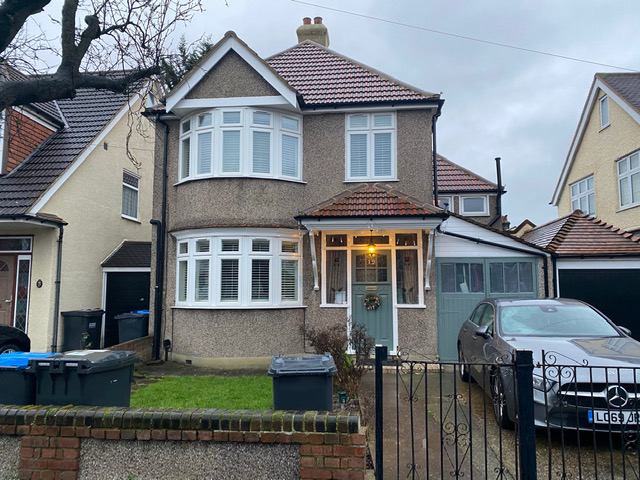 Room Lindfield Road in Greater London
