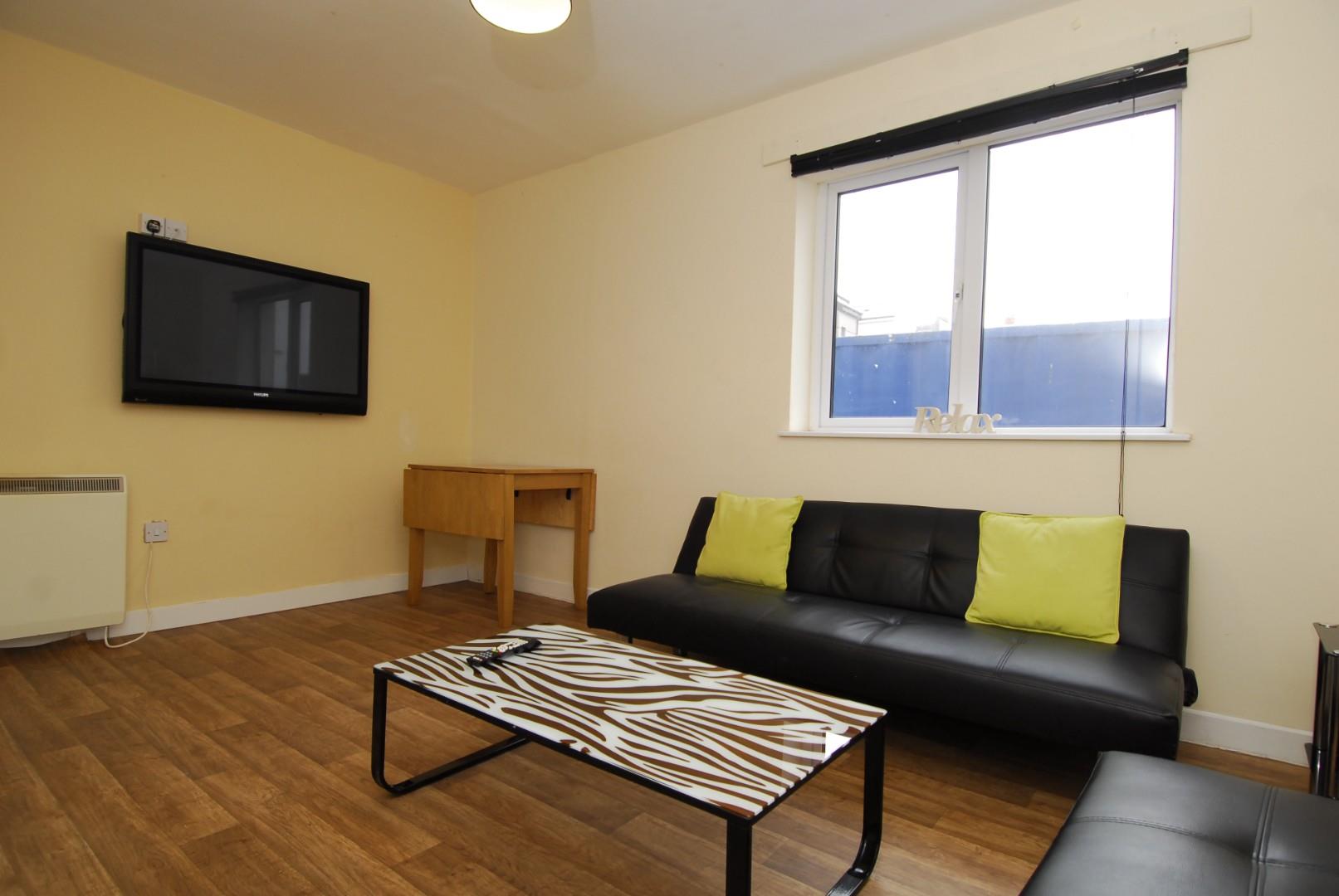 Room Gilwell Street in Plymouth