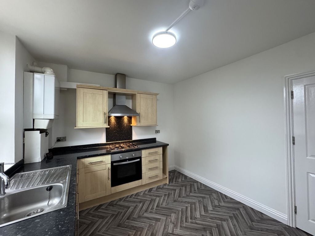 Flat Caerau Road in Newport