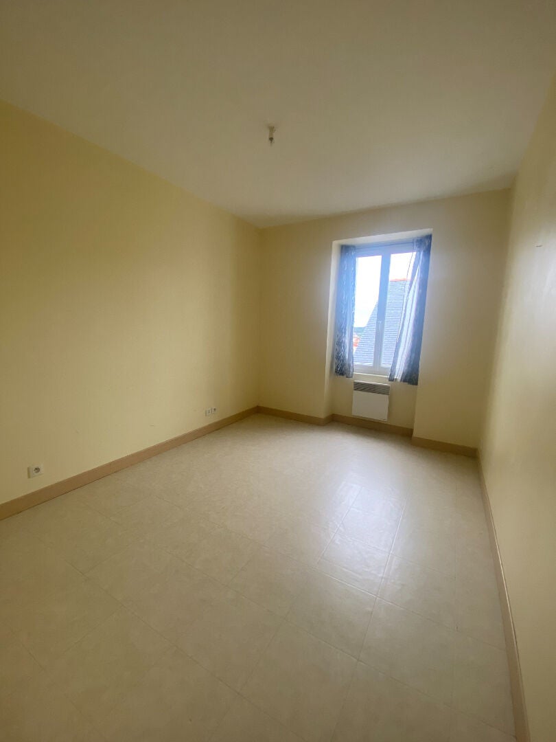 Appartement Rue du bois Guignot à Bécon-les-Granits
