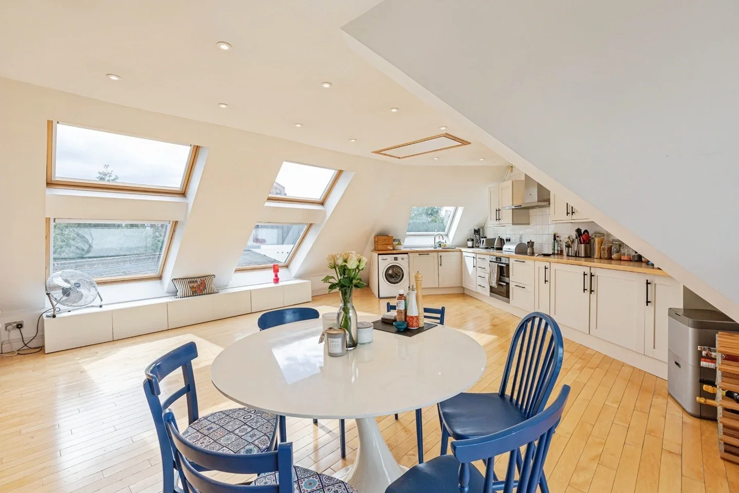 Flat Dalston Lane in Greater London