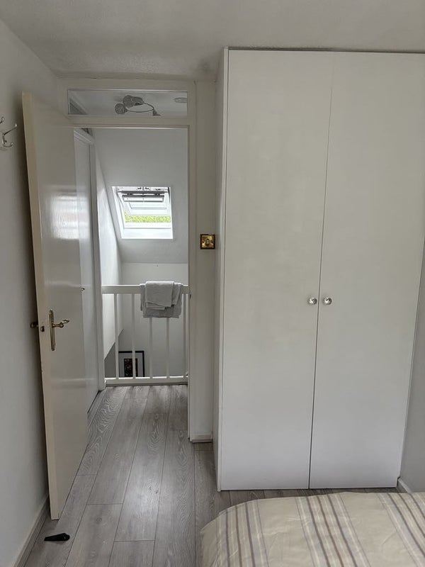Room Westbourne Road in Greater London
