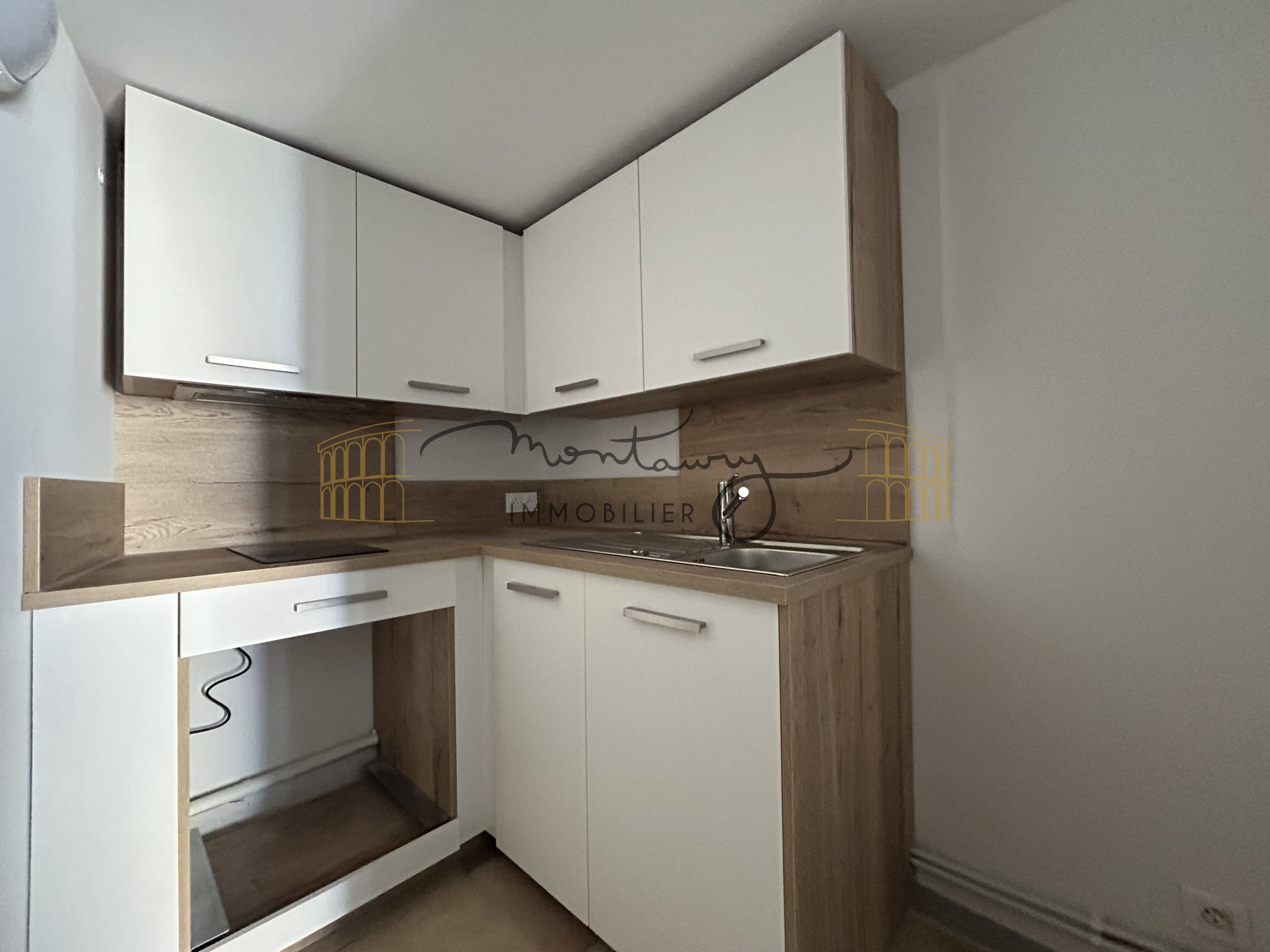 Appartement Rue du Crémat à Nîmes