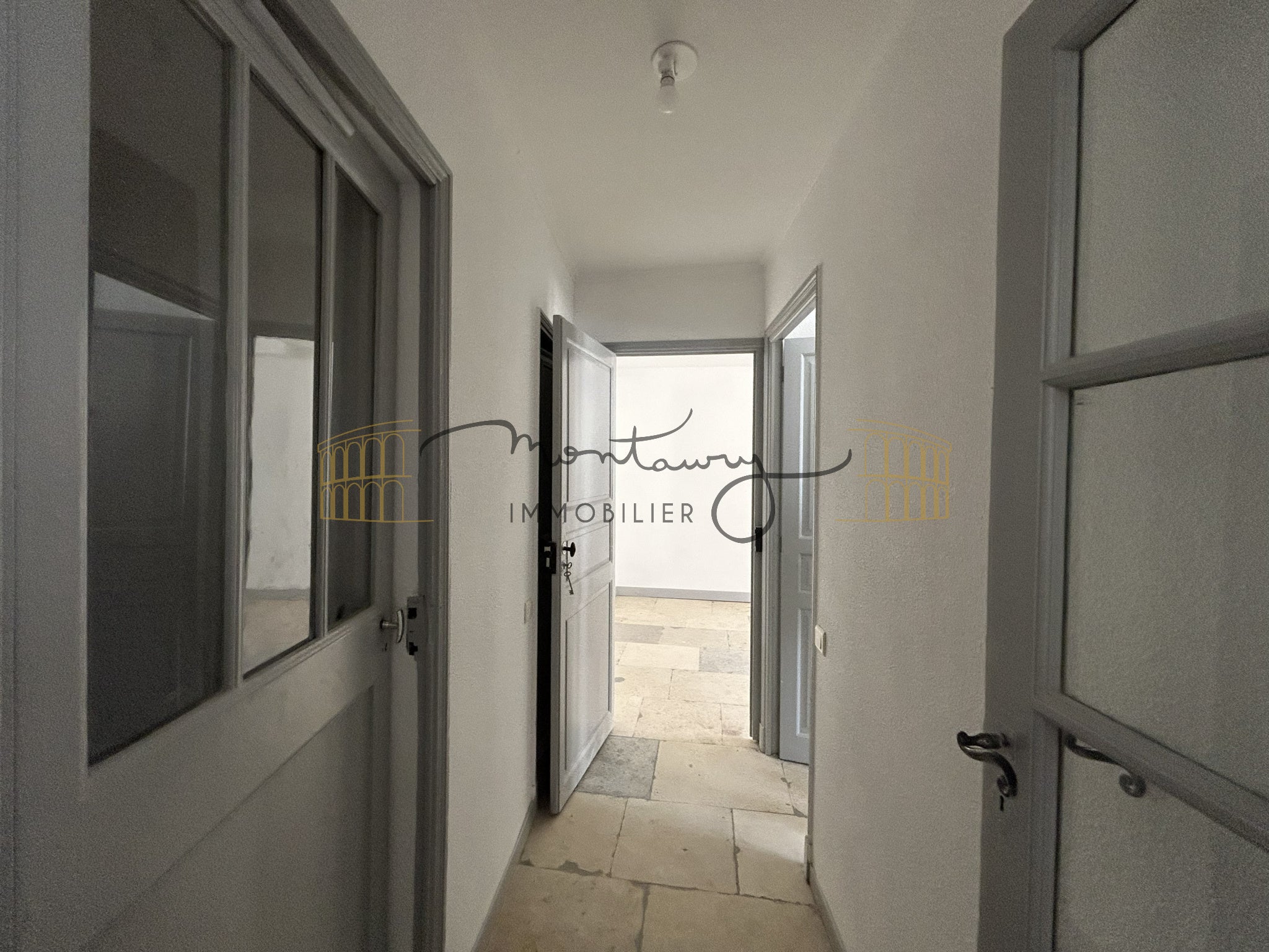 Appartement Rue du Crémat à Nîmes