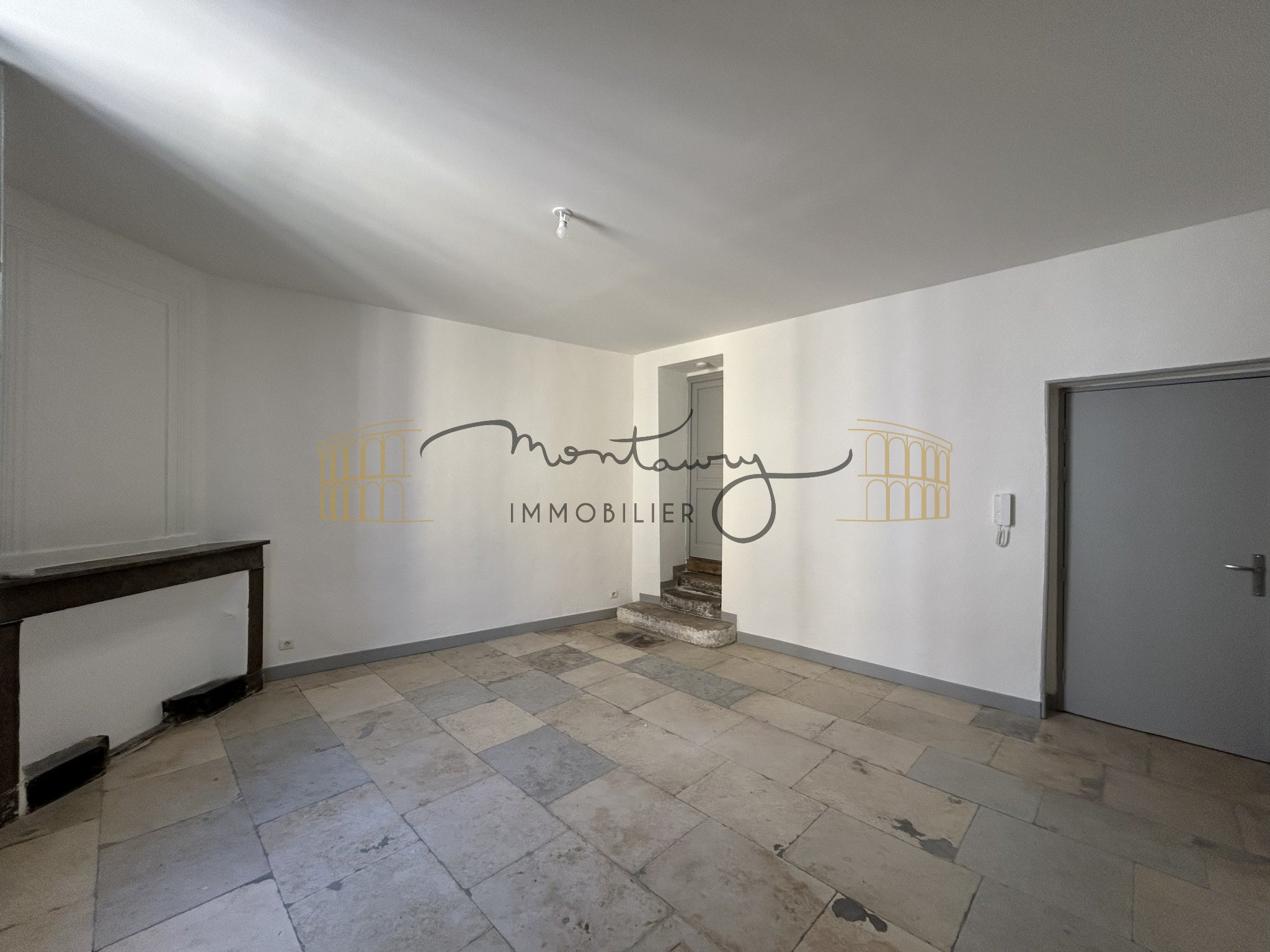 Appartement Rue du Crémat à Nîmes
