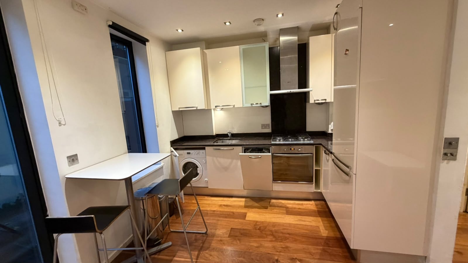 Flat Burder Road in Greater London