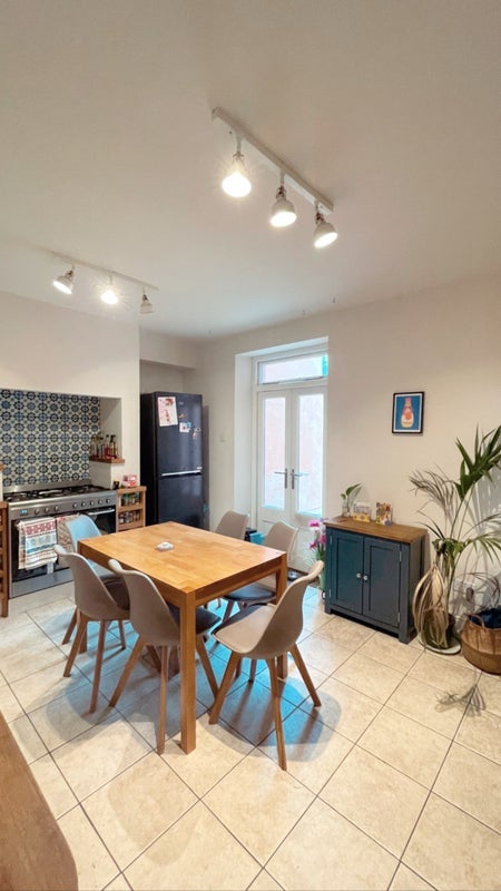 Room Rodney Avenue in Bristol