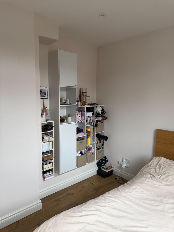 Room Beryl Road in Greater London