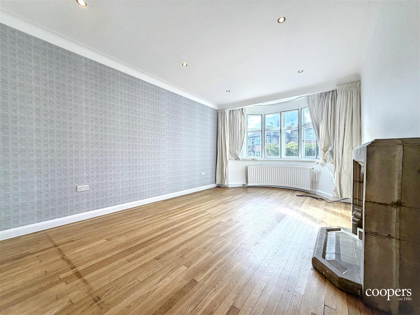 House The Ridgeway in Greater London
