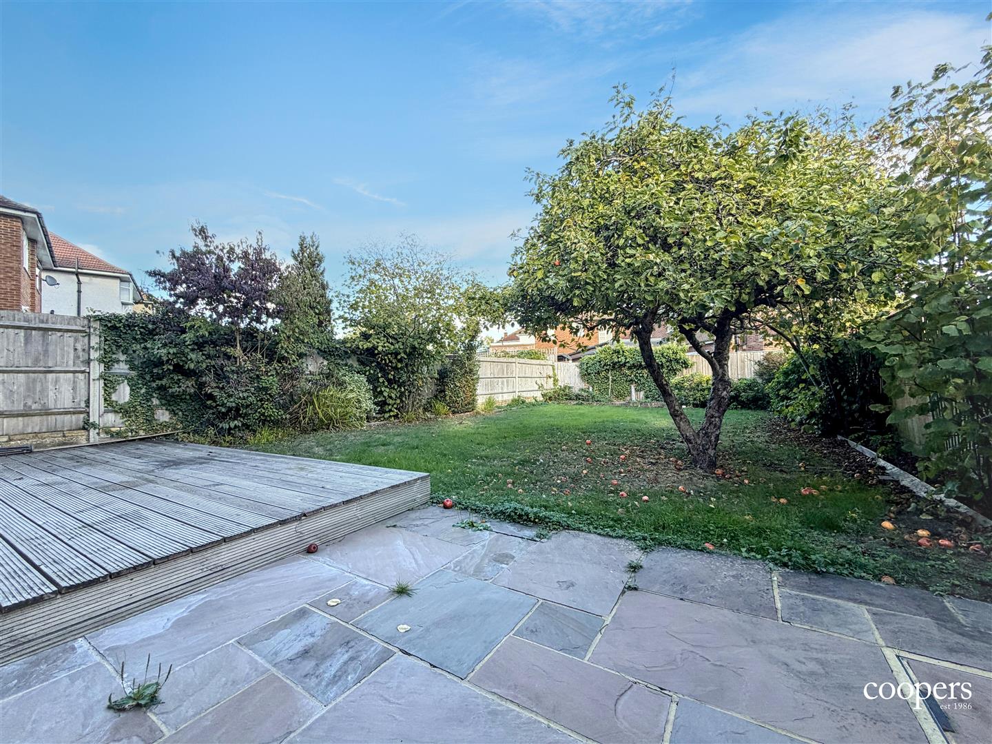 House The Ridgeway in Greater London