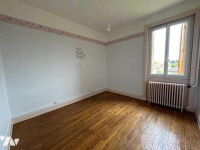 Appartement Avenue de Trévoux à Saint-Denis-lès-Bourg