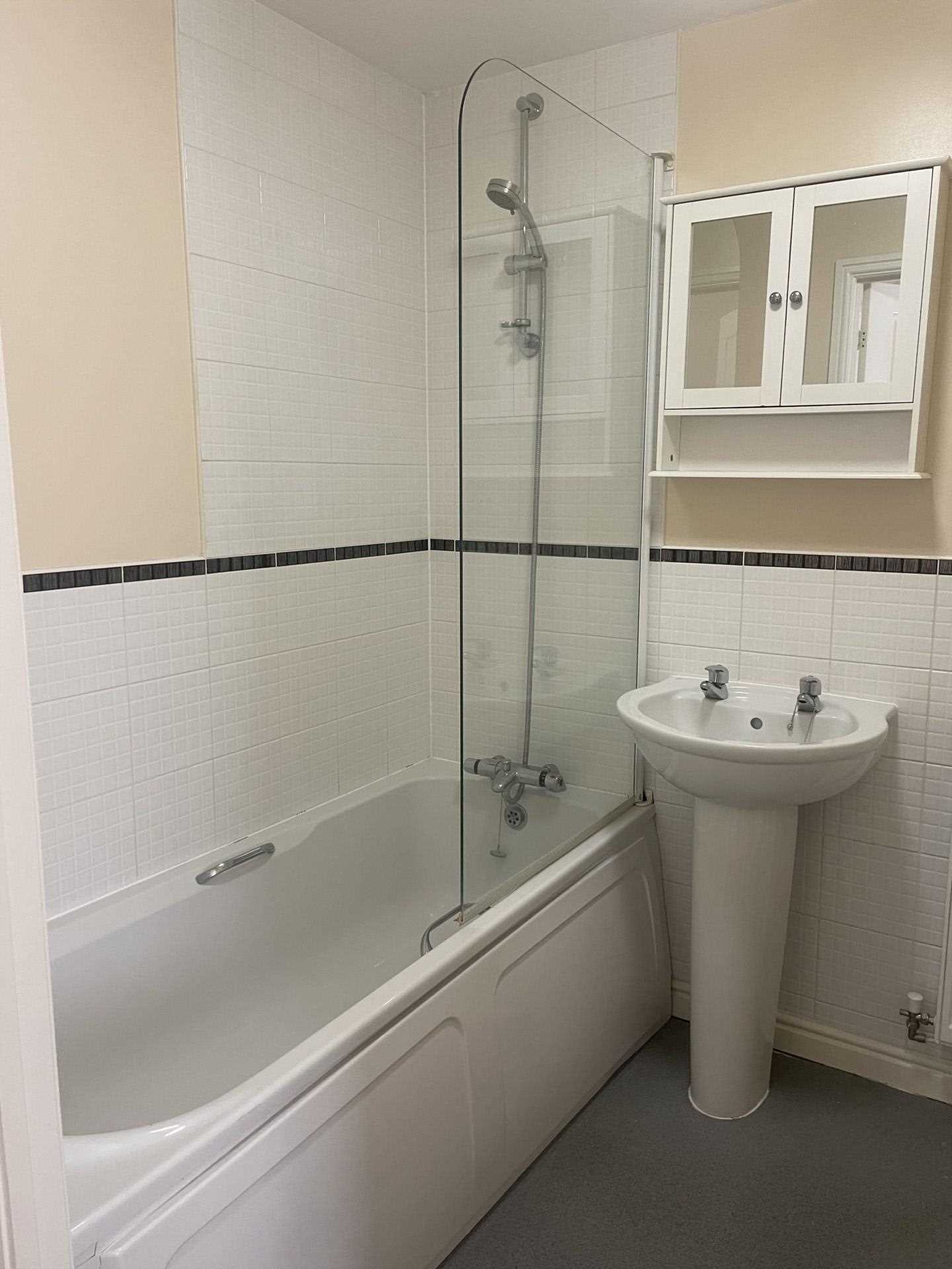 Flat Deal Close in Warrington