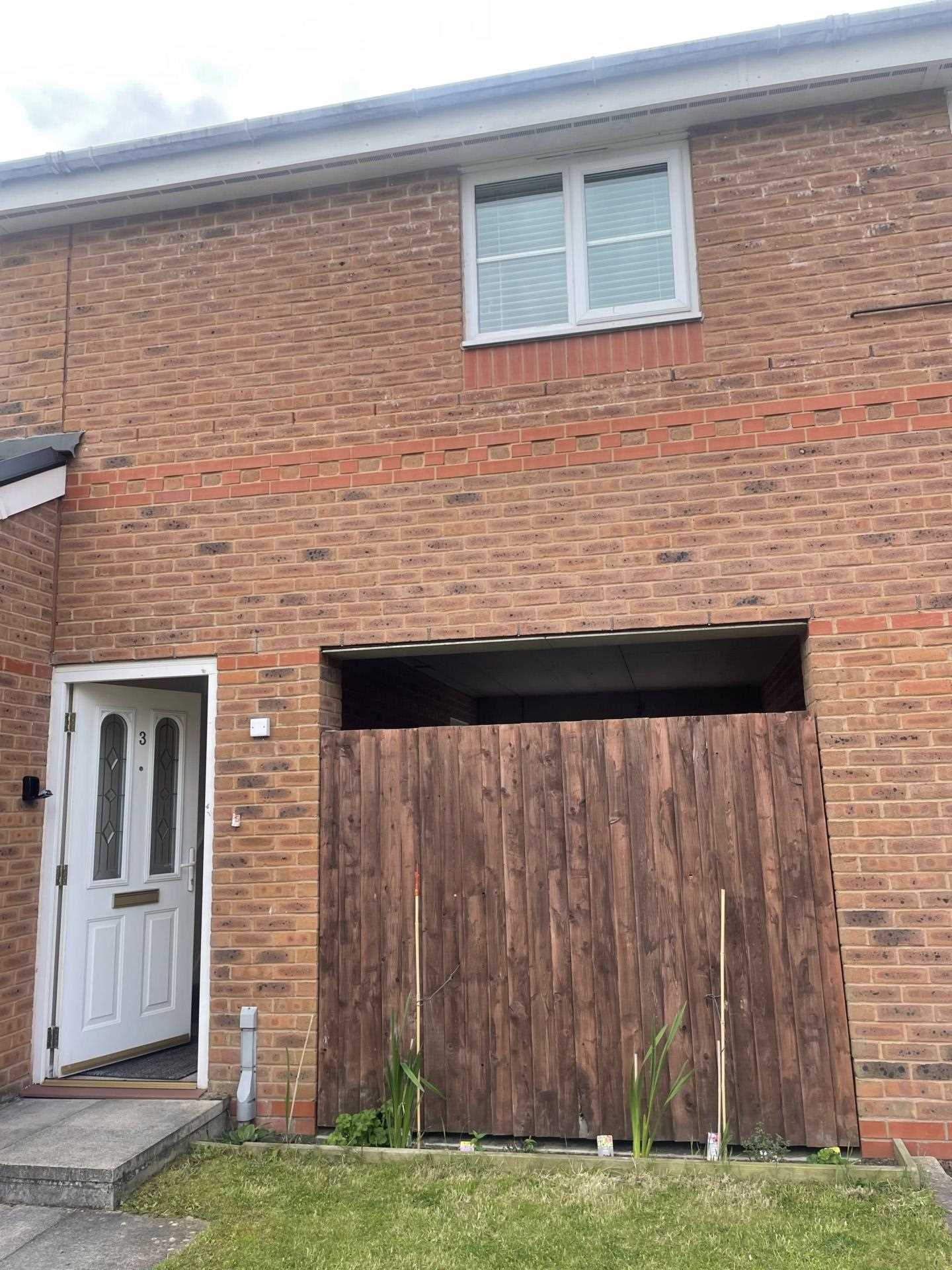 Flat Deal Close in Warrington