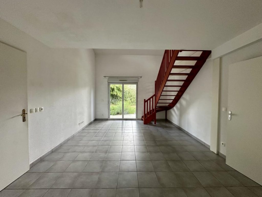 Appartement Avenue du Pont de Juillet à Eymet