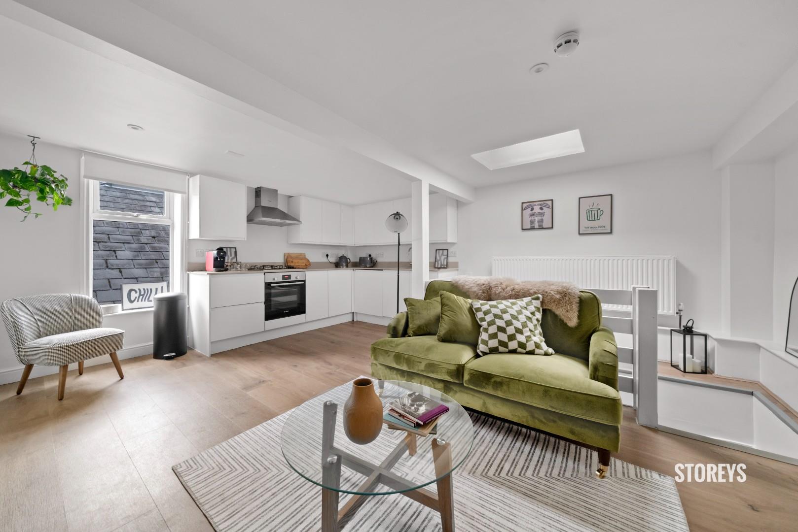 Flat Bethnal Green Road in Greater London