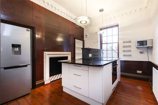 Flat Islington Green in Greater London