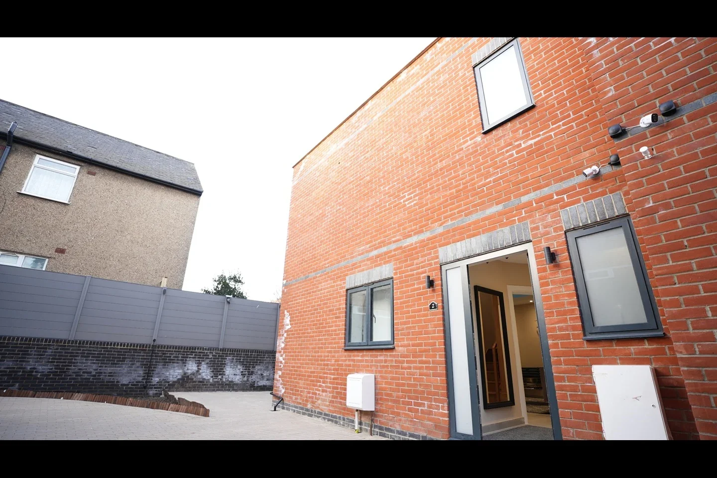 House Nicoll Road in Greater London