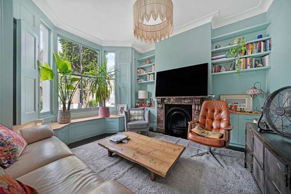 House Southborough Road in Greater London
